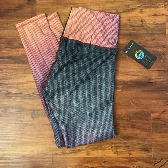 Sol & Mane Cora Fade Legging, L, NWT - Picture 7 of 7